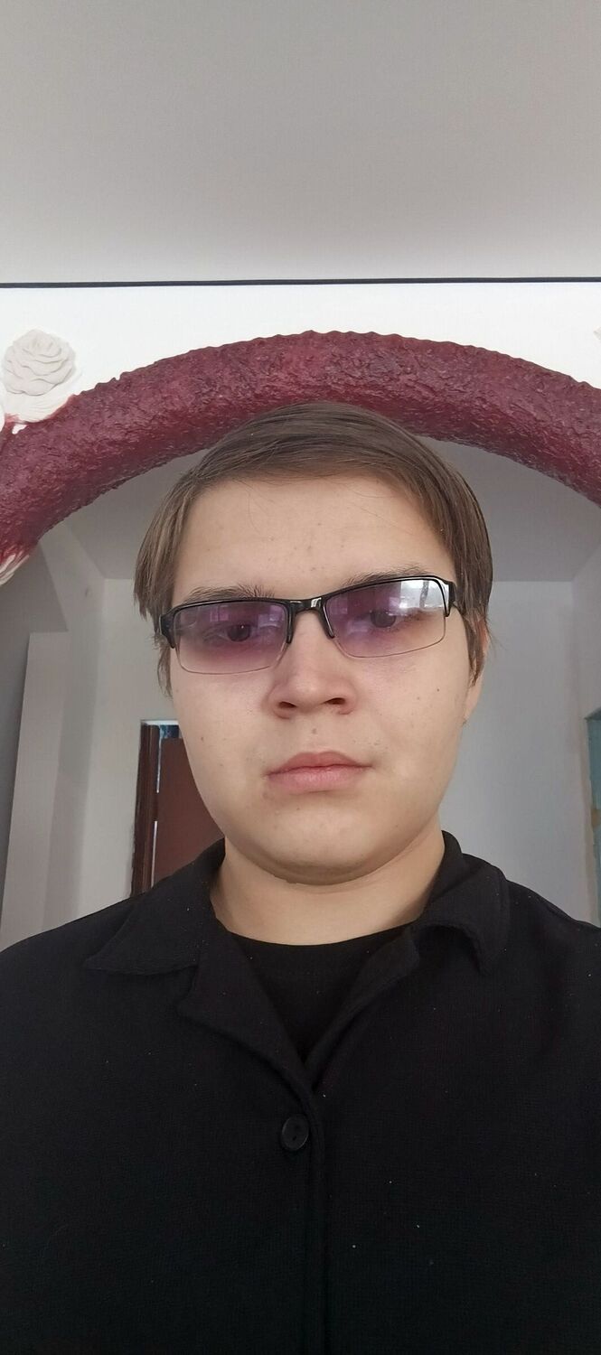 ,   Nikita, 20 ,   