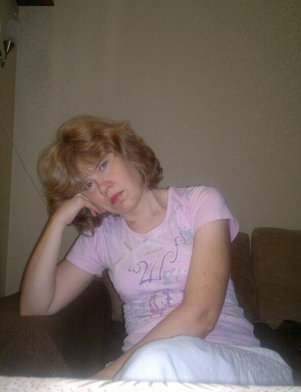  ,   Nelly, 54 ,   