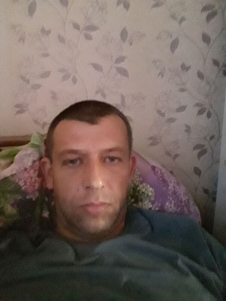  45685958  , 39 ,    --