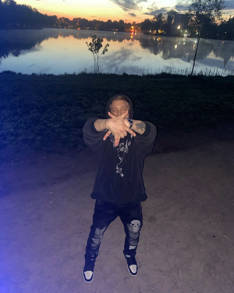  -,   , 23 ,   ,   