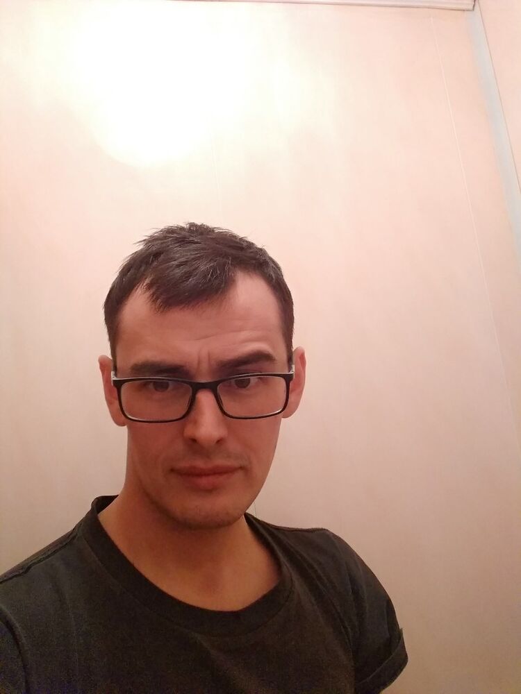  15171598  , 37 ,    