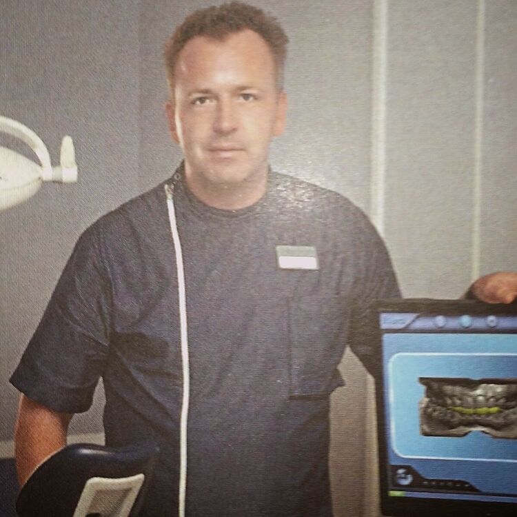  7786118  , 53 ,    -