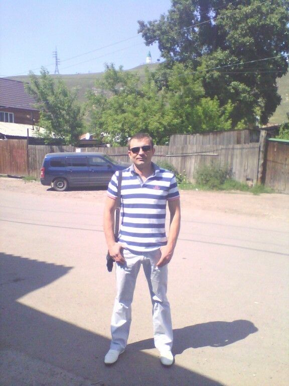  8879018  Ҹ, 40 ,    -