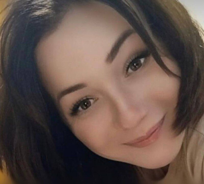 ���� 42960608 ������� Helen, 40 ���, ���� ���������� � Frankfurt Am Main