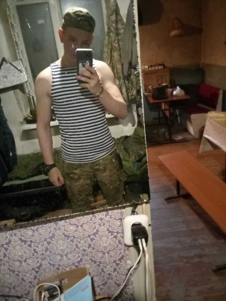  34297738  , 23 ,    