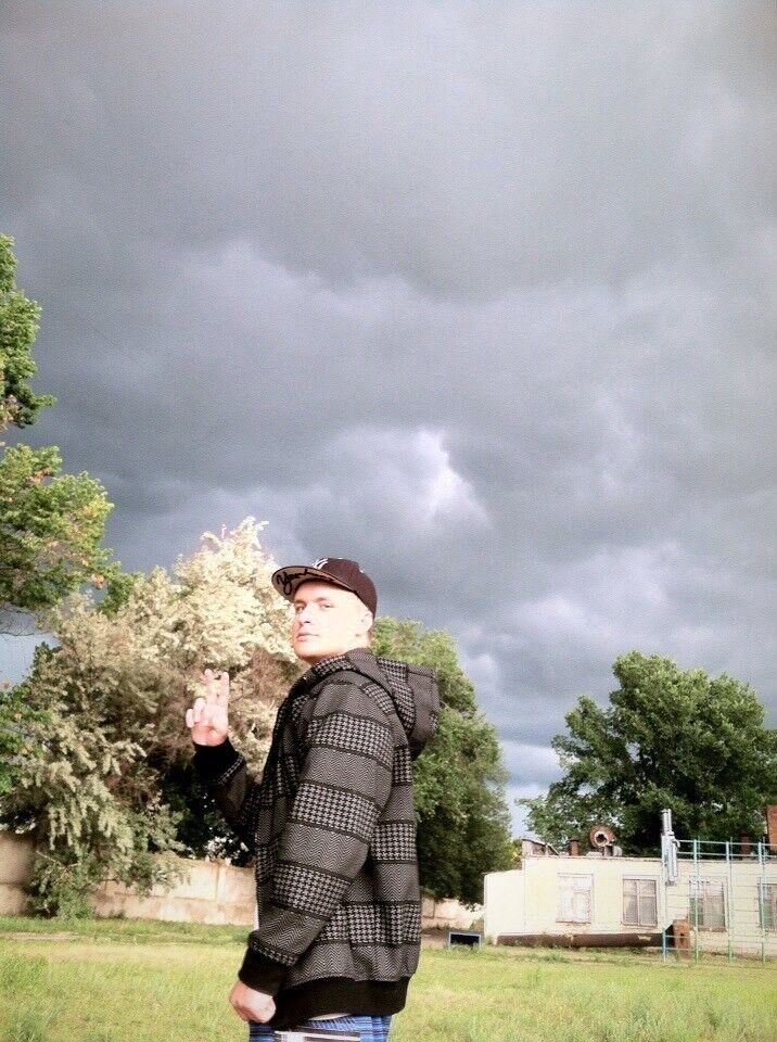  16425128  Sergey, 46 ,    