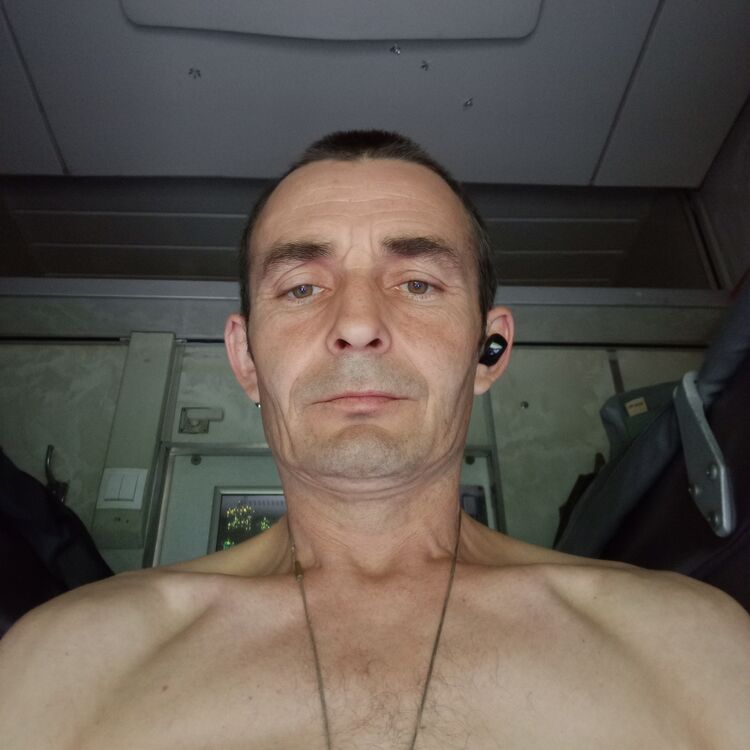  52289608  , 40 ,    