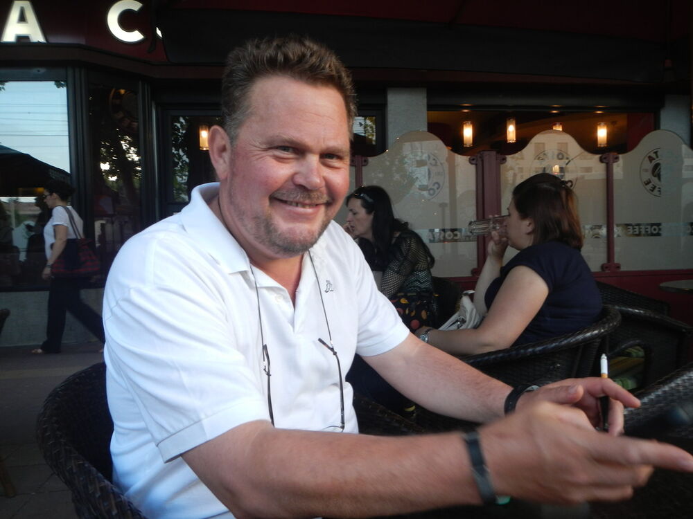  4146328  Branko, 60 ,    