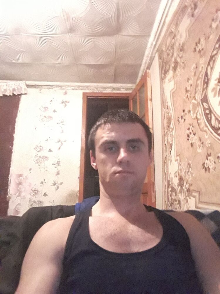  ,   Denis, 38 ,   ,   , c 
