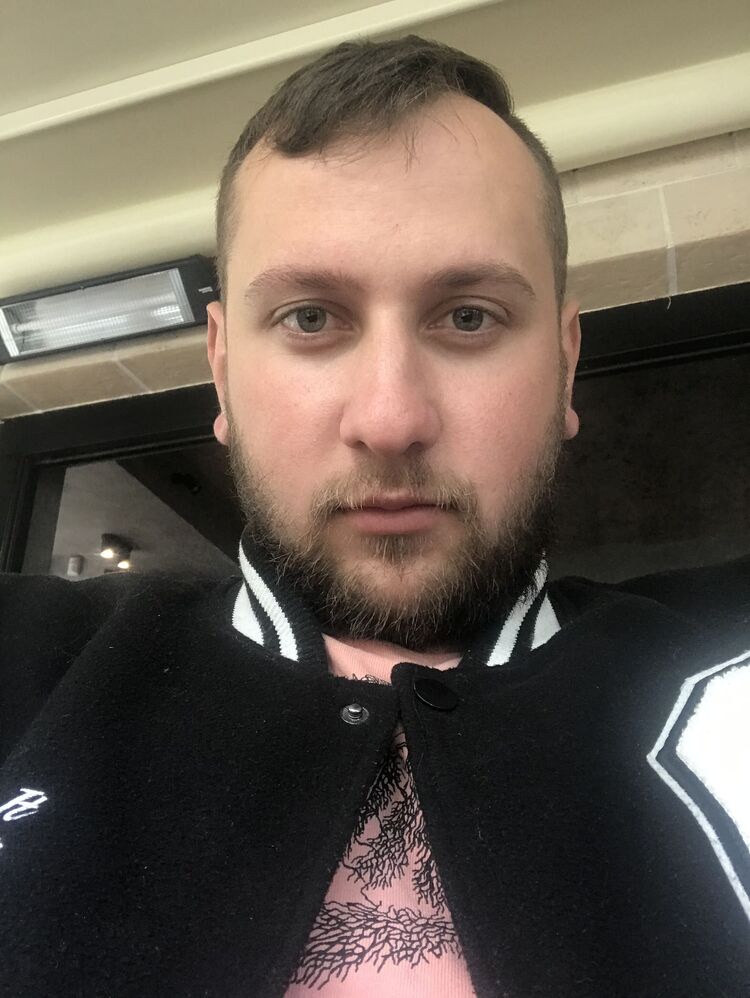  34261498  Puiu Antoni, 27 ,    