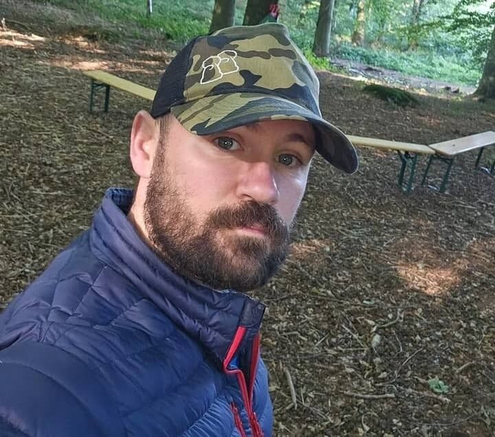  ,   James lil Wa, 46 ,   ,   