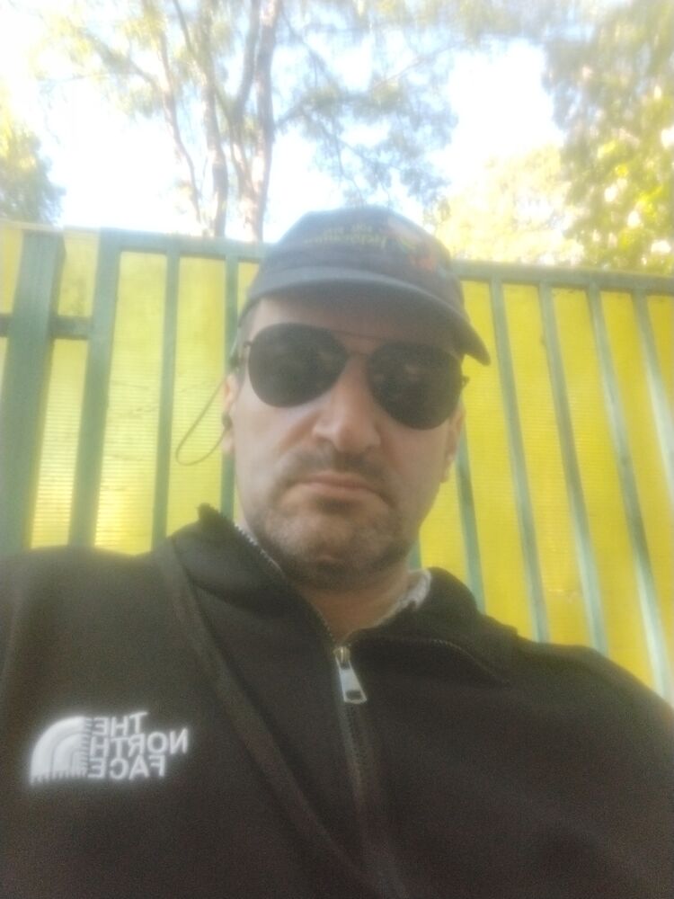  48284268  , 45 ,    