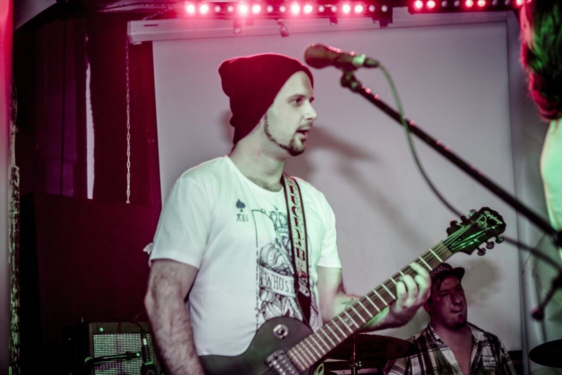  17978708  Roberts, 37 ,    