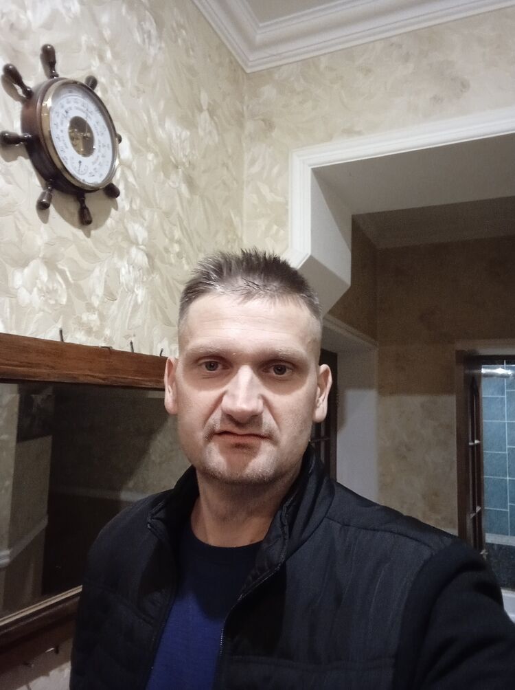  54166328  Marko, 38 ,    