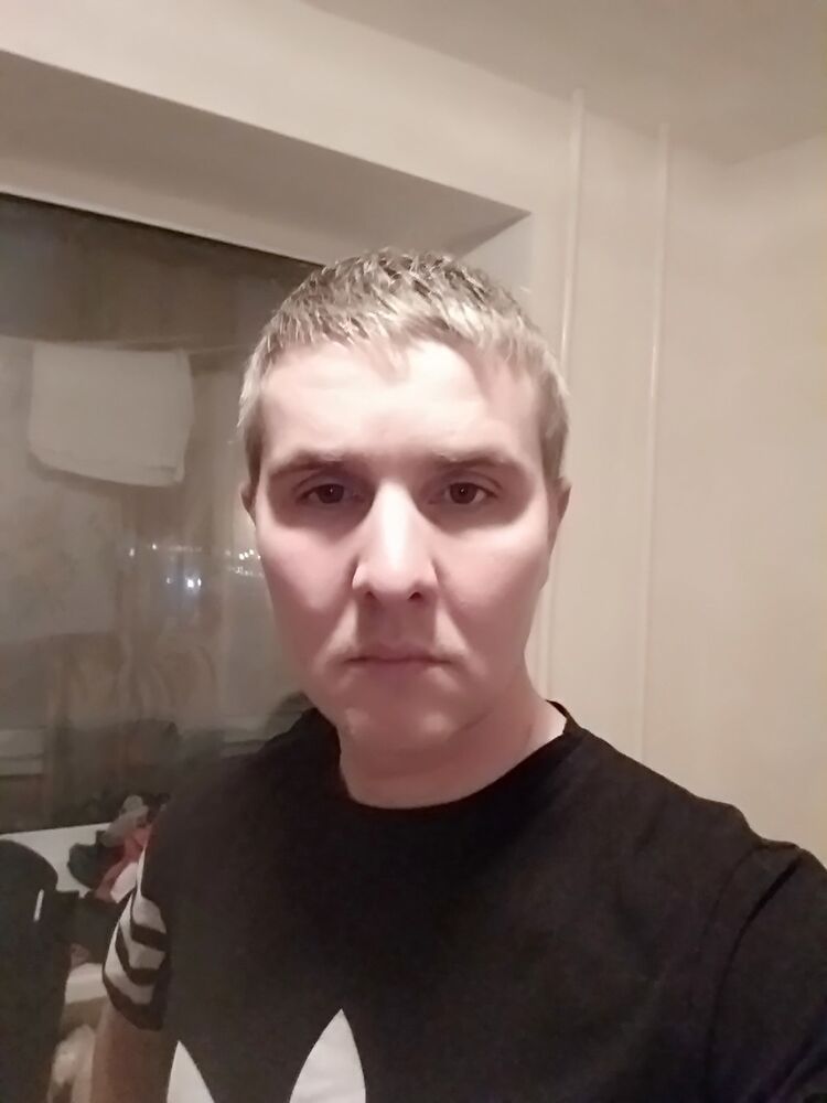  18812768  , 40 ,    
