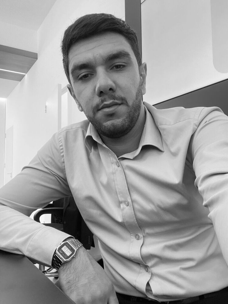  47277698  Mamedov, 28 ,    