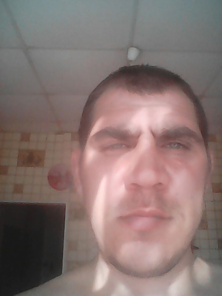  15711498  , 40 ,    