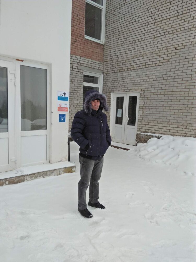  45062948  Murat, 46 ,    
