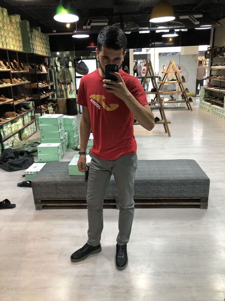  32211528  , 25 ,    