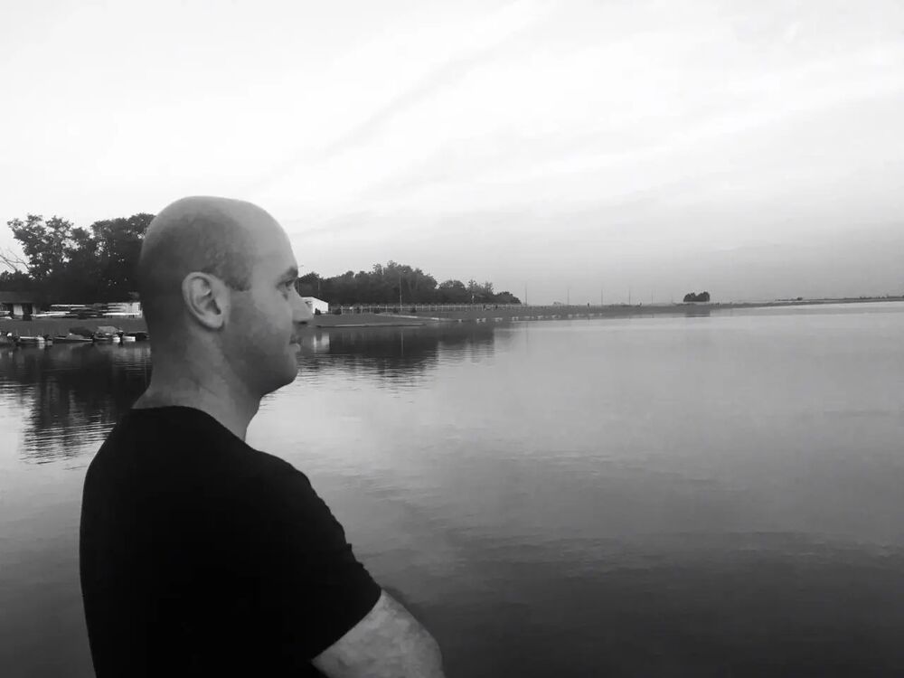  --,   , 40 ,     , c 
