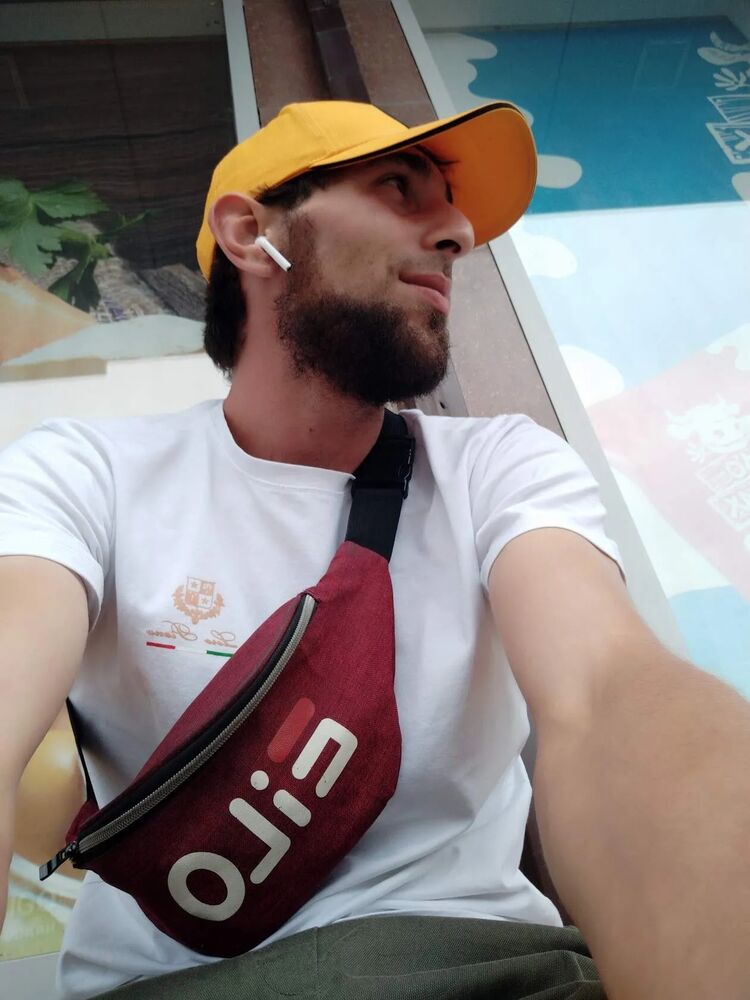  48294708  Sabir, 26 ,    