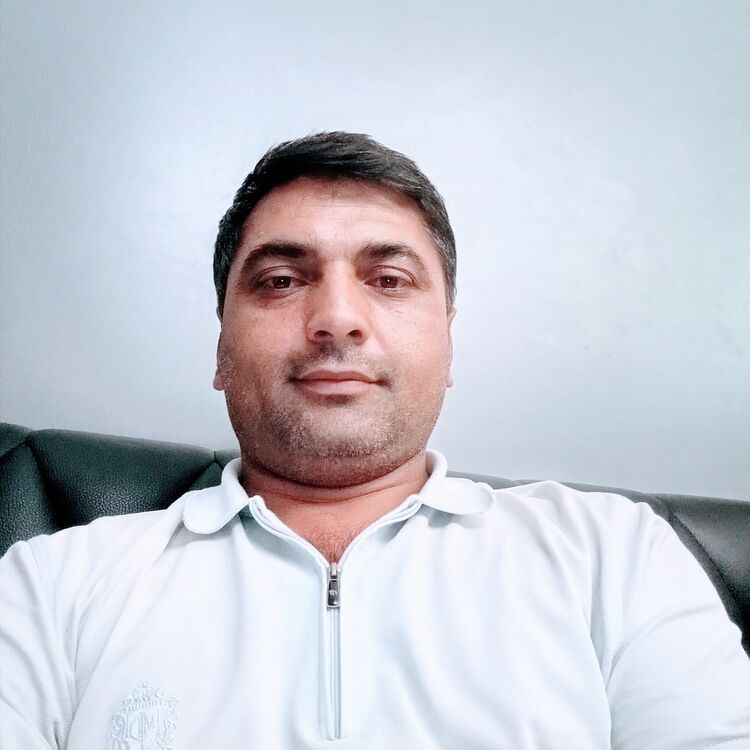  ,   Bek, 35 ,   ,   