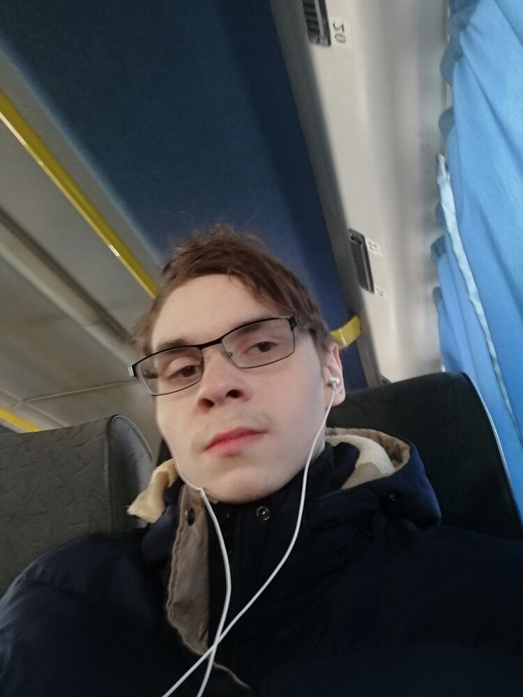  41257938  , 19 ,    