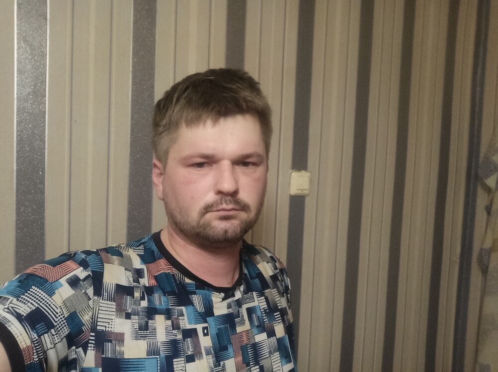  49367408  , 34 ,    