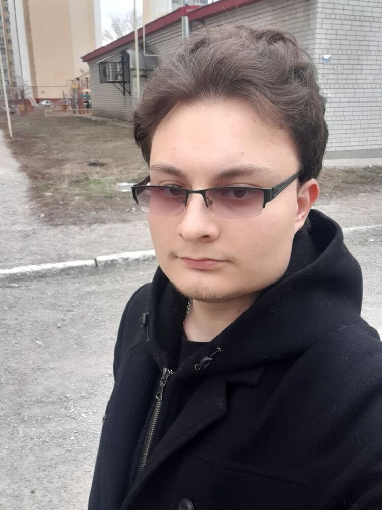 ,   Pavel, 26 ,   ,   , c , 