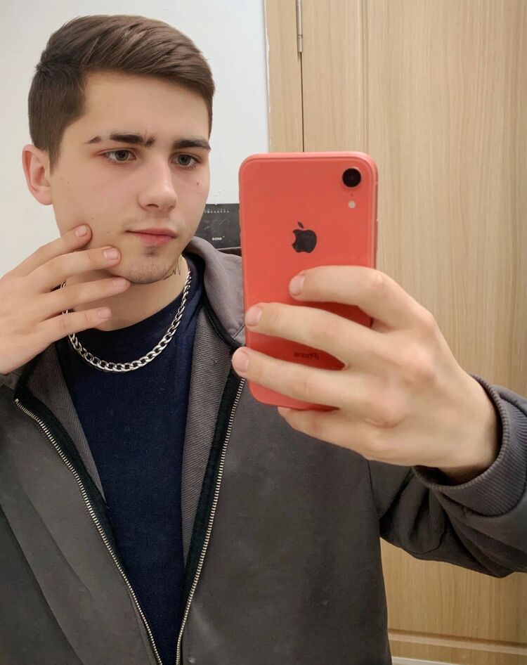  47886698  , 24 ,    