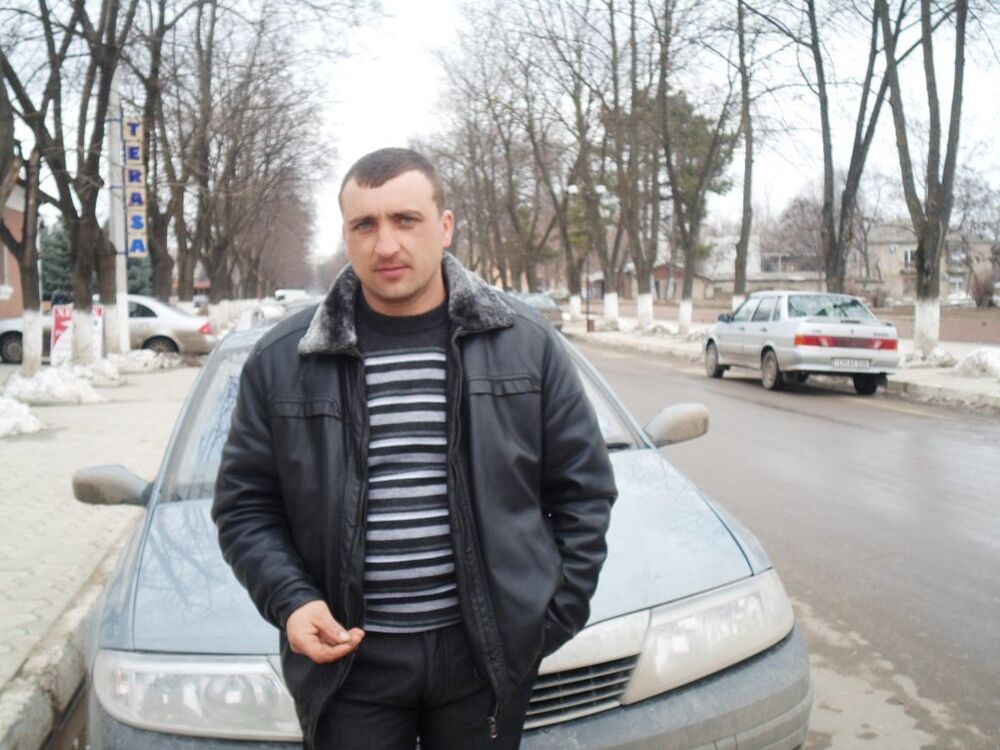  ,   Sergei, 41 ,   ,   , c 