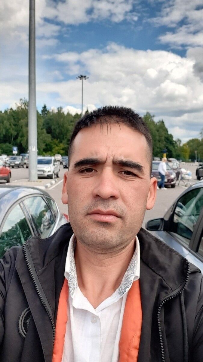  ,   Utkir, 40 ,   ,   , c , 