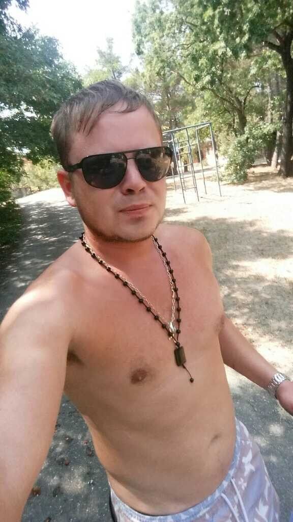 ���� 9831918 ������� �����, 42 ����, ���� ���������� � ����������