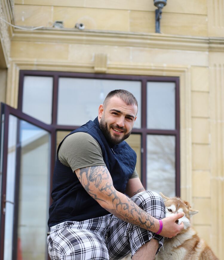  ,   Niko, 31 ,   ,   