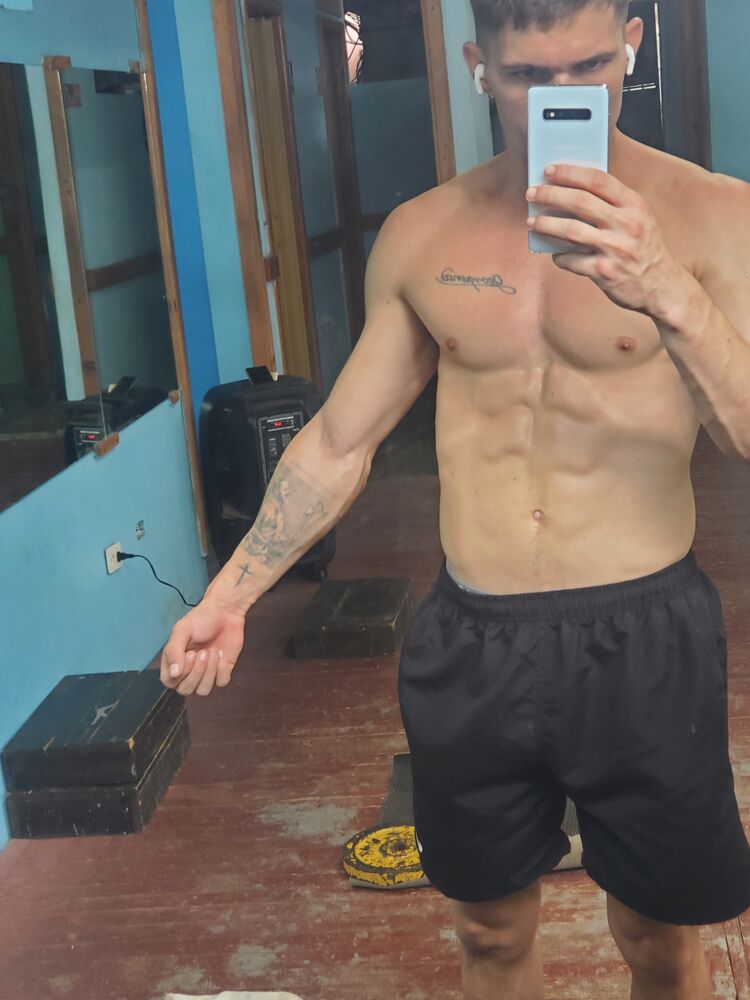  ,   Jose Antonio, 24 ,   ,   