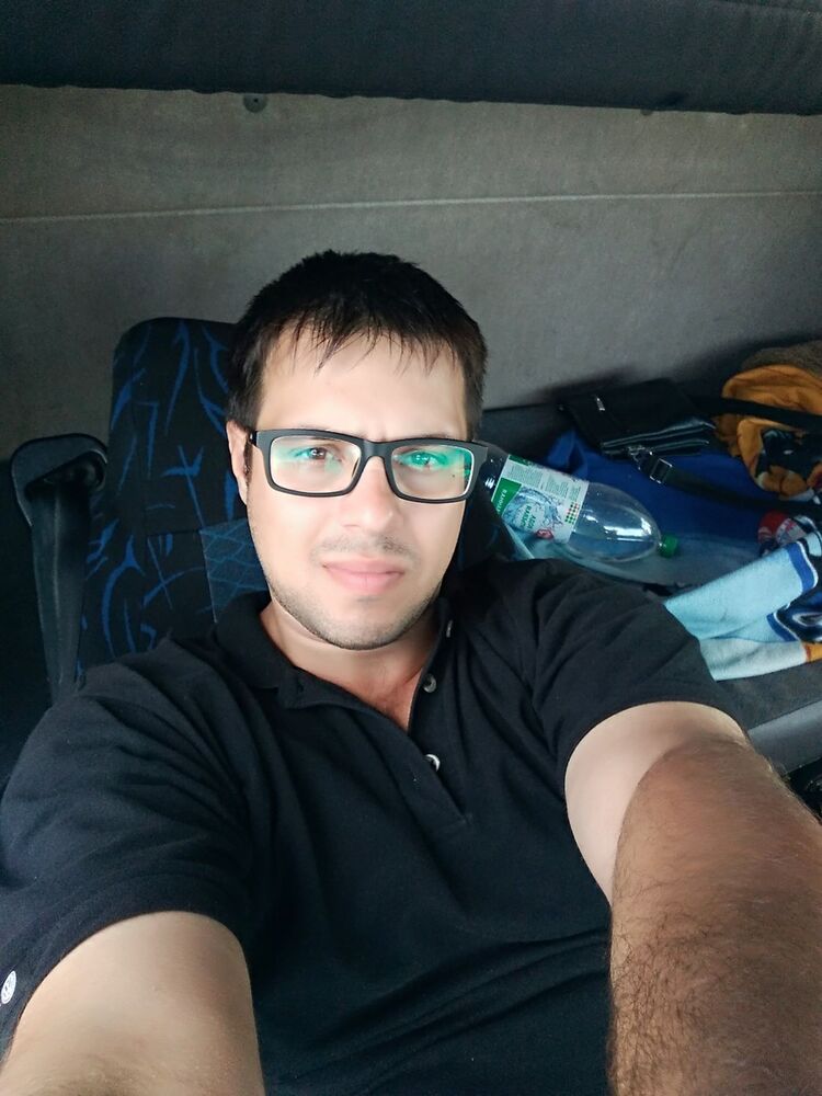  10565688  , 35 ,    