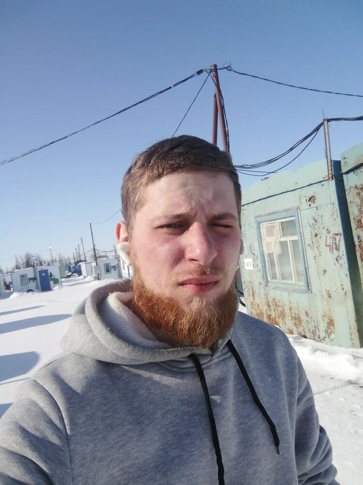  40053458  , 29 ,    