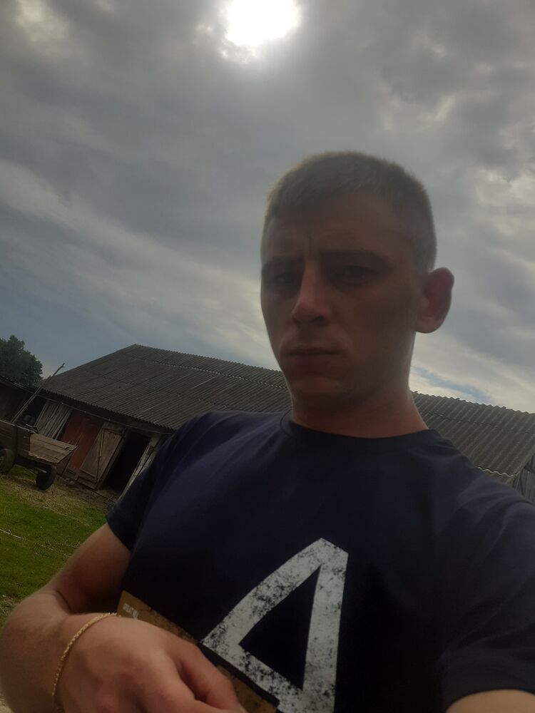  36942568  , 24 ,    