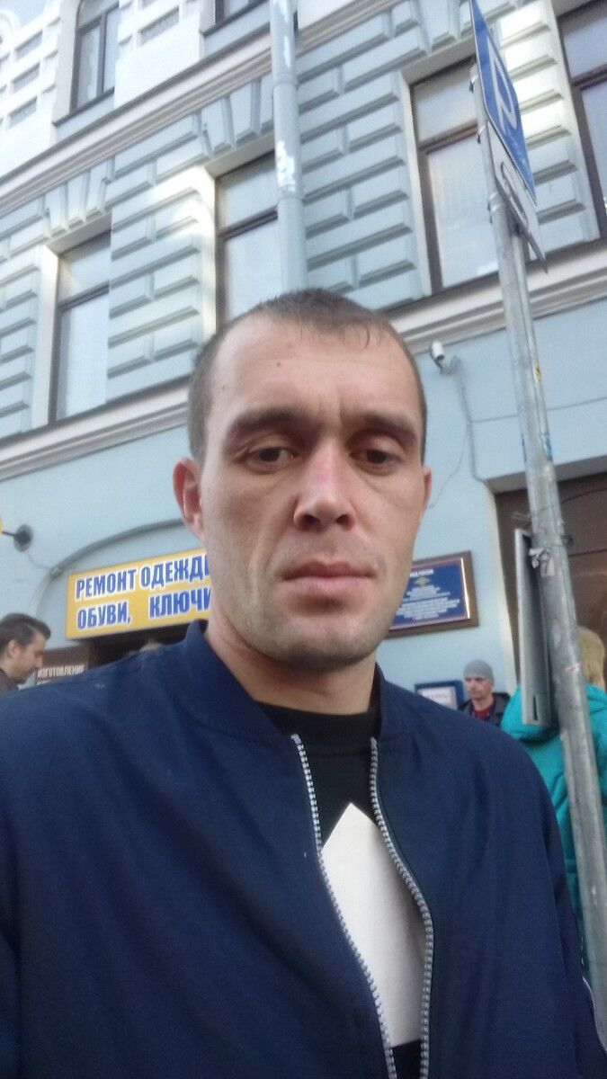  -,   , 37 ,  