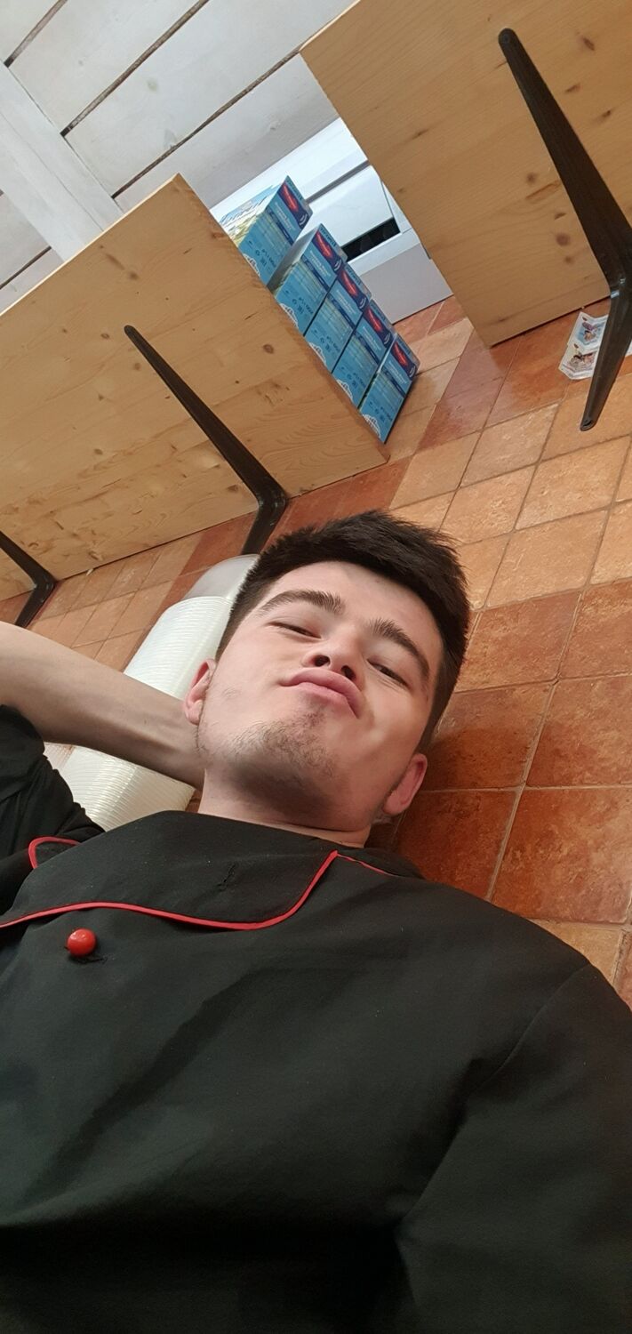  ,   Abubakr, 26 ,   ,   , c 