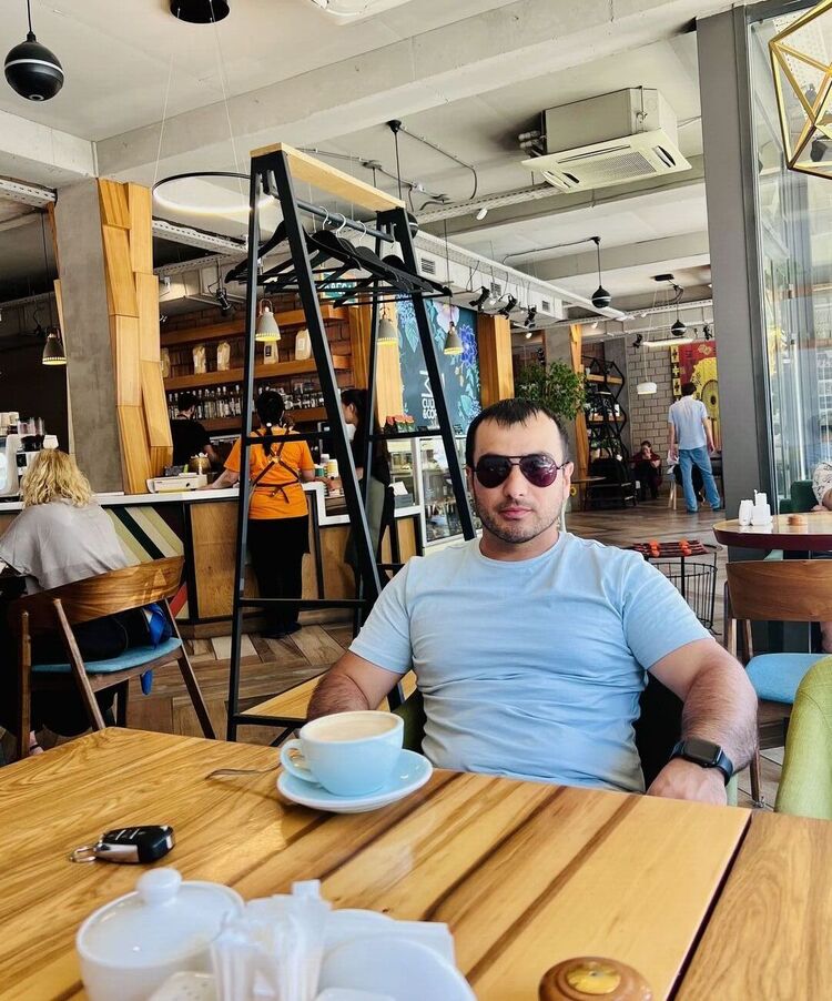  28725518  , 35 ,    