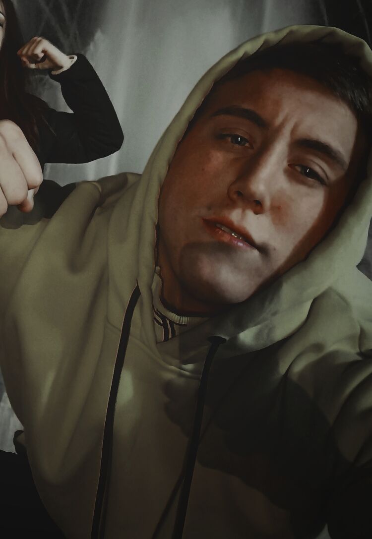  30243648  Andrey, 25 ,    