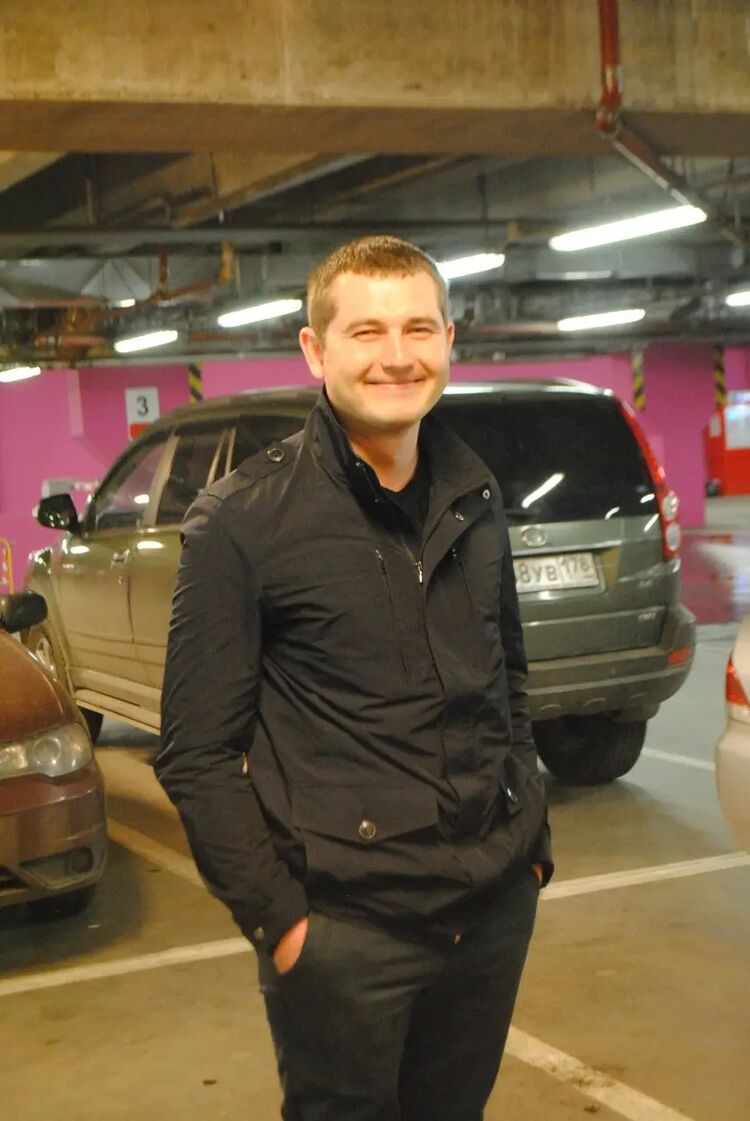  -,   Alex, 34 ,   ,   , c 