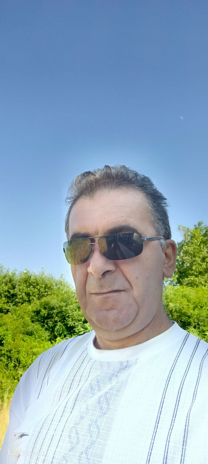  44228638  , 51 ,    -