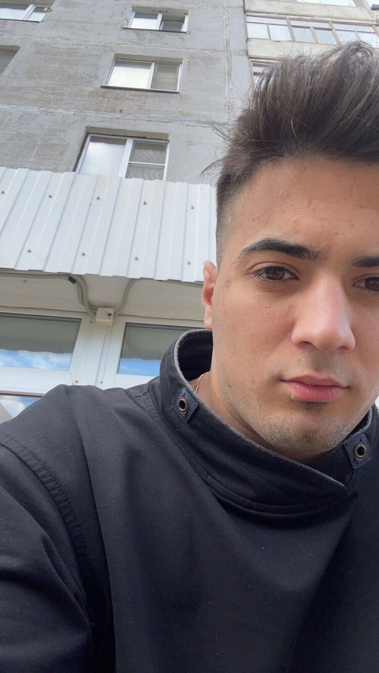  47363878  Anzor, 26 ,    