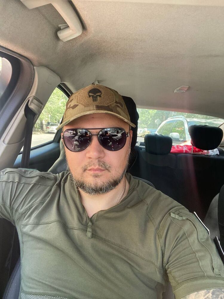  44022888  , 37 ,    --