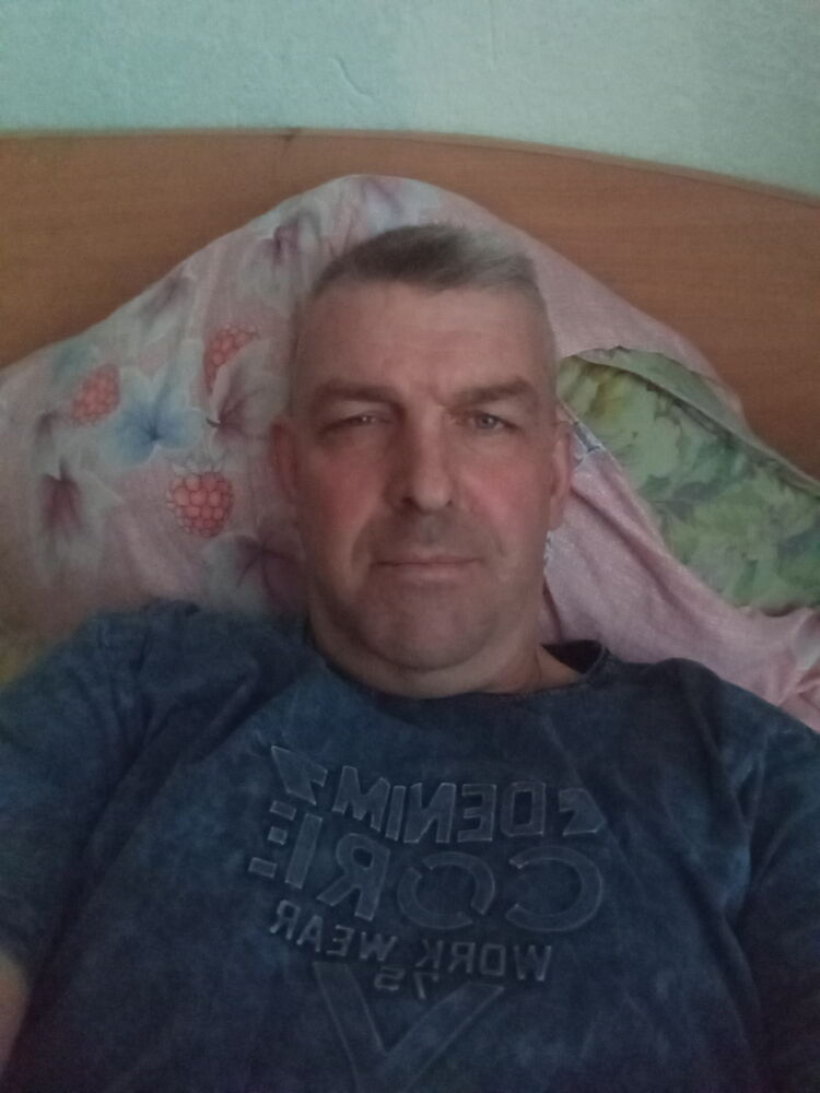 32585288  , 47 ,    