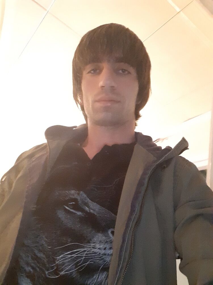  19101708  , 32 ,    
