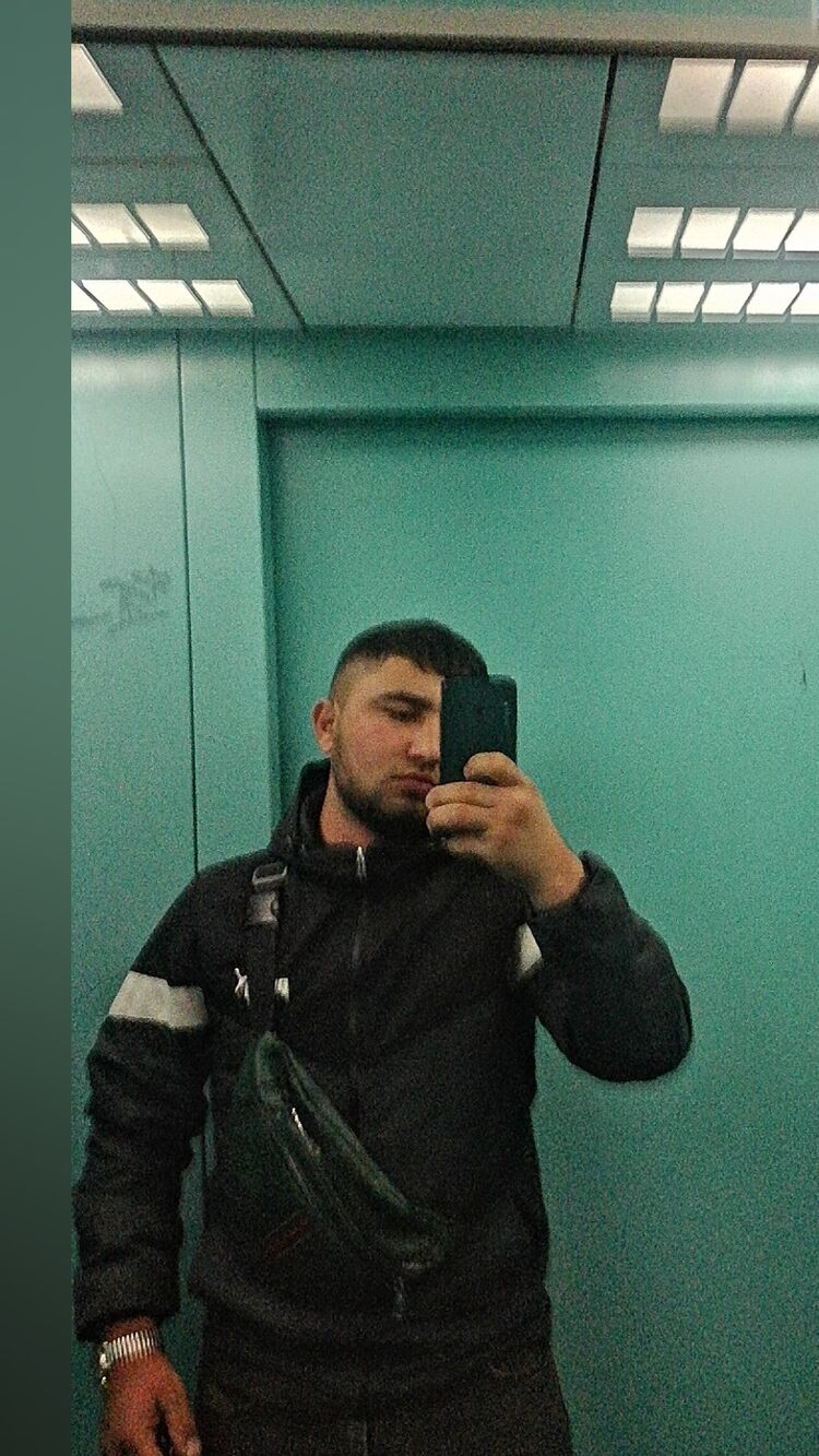  34830068  , 20 ,    