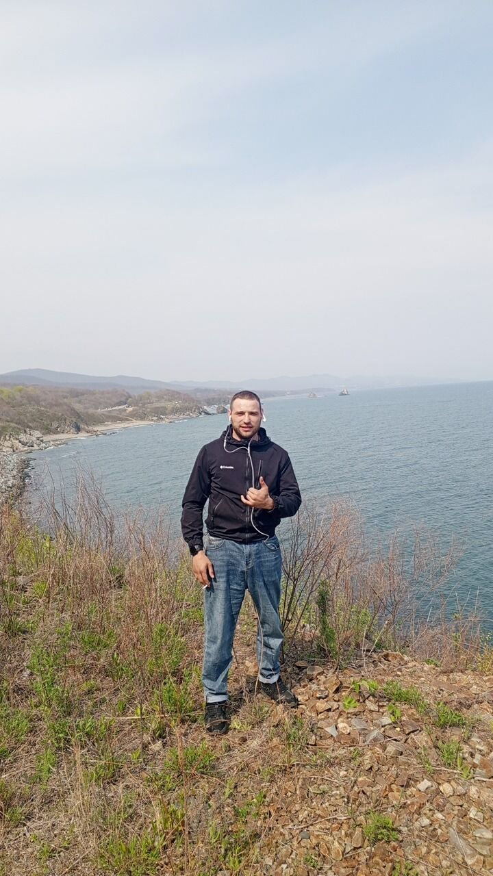  51640658  , 26 ,    